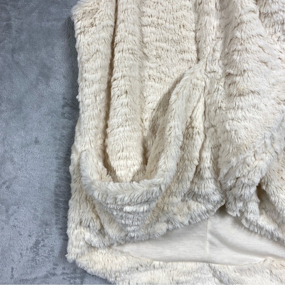 Democracy Faux Fur Draped Vest Cardigan Size S - Picture 2 of 8